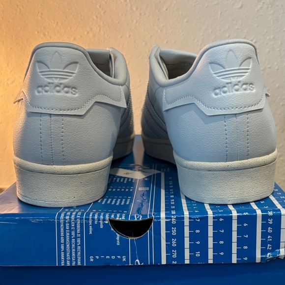 Adidas Superstar White Vegan Sneakers - Picture 4 of 9